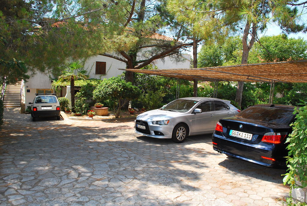 House Anita Apartment